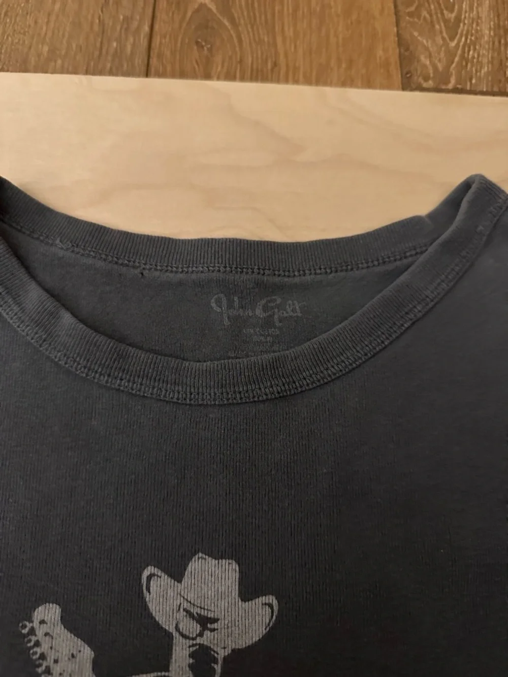 Brandy Melville Charcoal Nashville Skeleton Tee - Picture 2 of 4